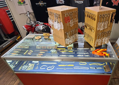 Doug's Engraver's Den, Swansea, MA Doug's Engraver's Den, Swansea, MA